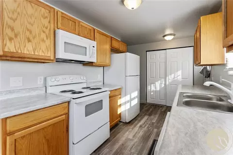 Kitchen - 623 3rd St E, Roundup, MT 59072 photo 2 of 4