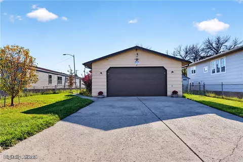 4 Macarthur Ave, Billings, MT 59101