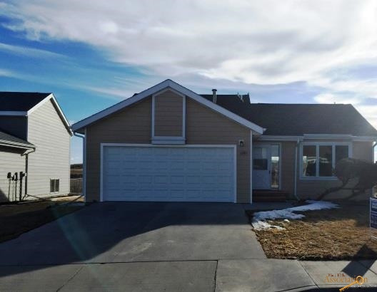 1261 Range View Cir, Rapid City, SD 57701 photo 1