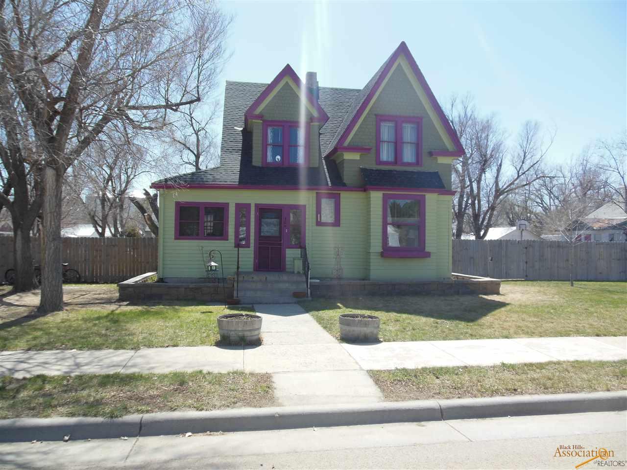 300 W West Pine St, Philip, SD 57567 photo 1
