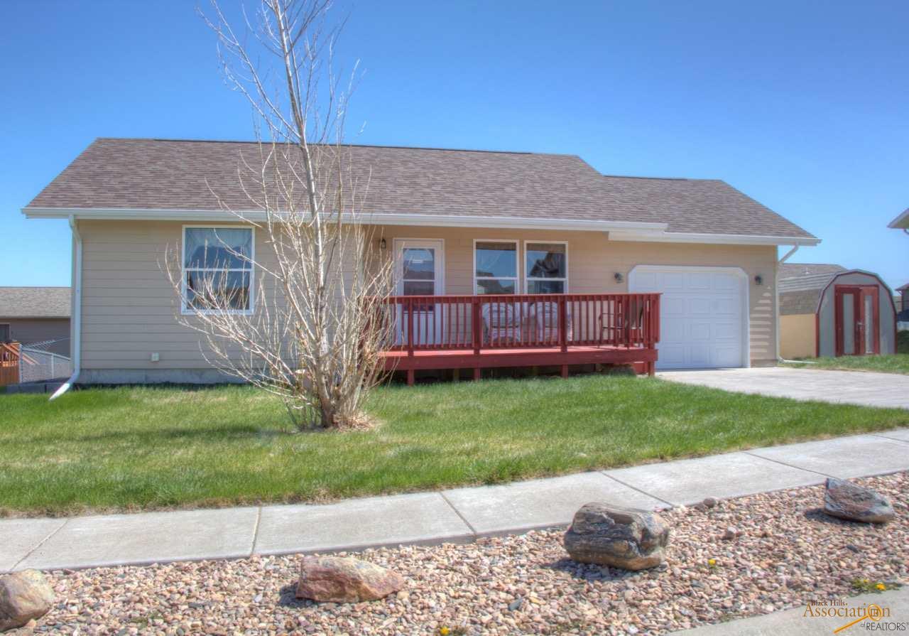 746 Old Cavalry Rd, Box Elder, SD 57719 photo 1