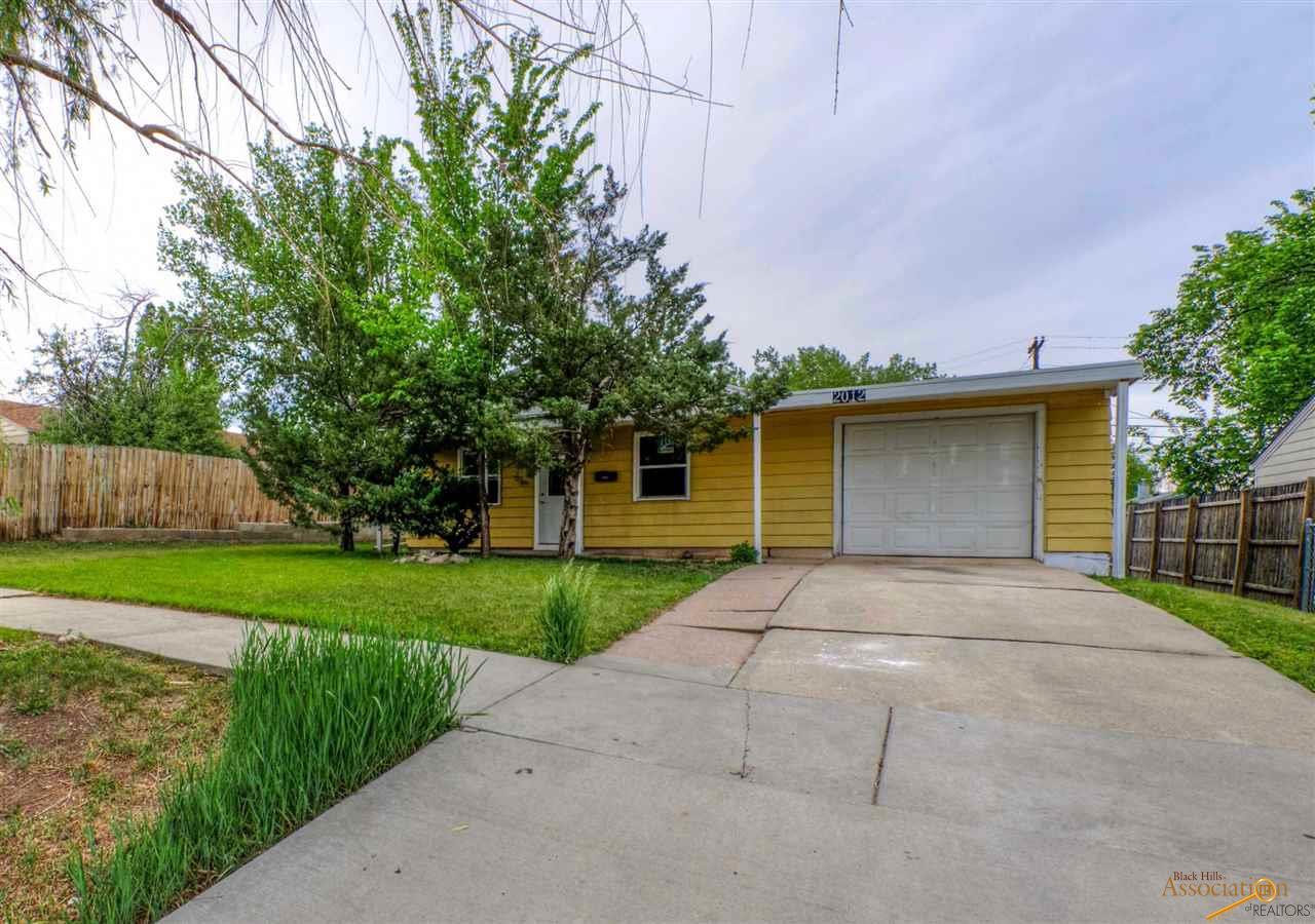2012 Birch Ave, Rapid City, SD 57701 photo 1