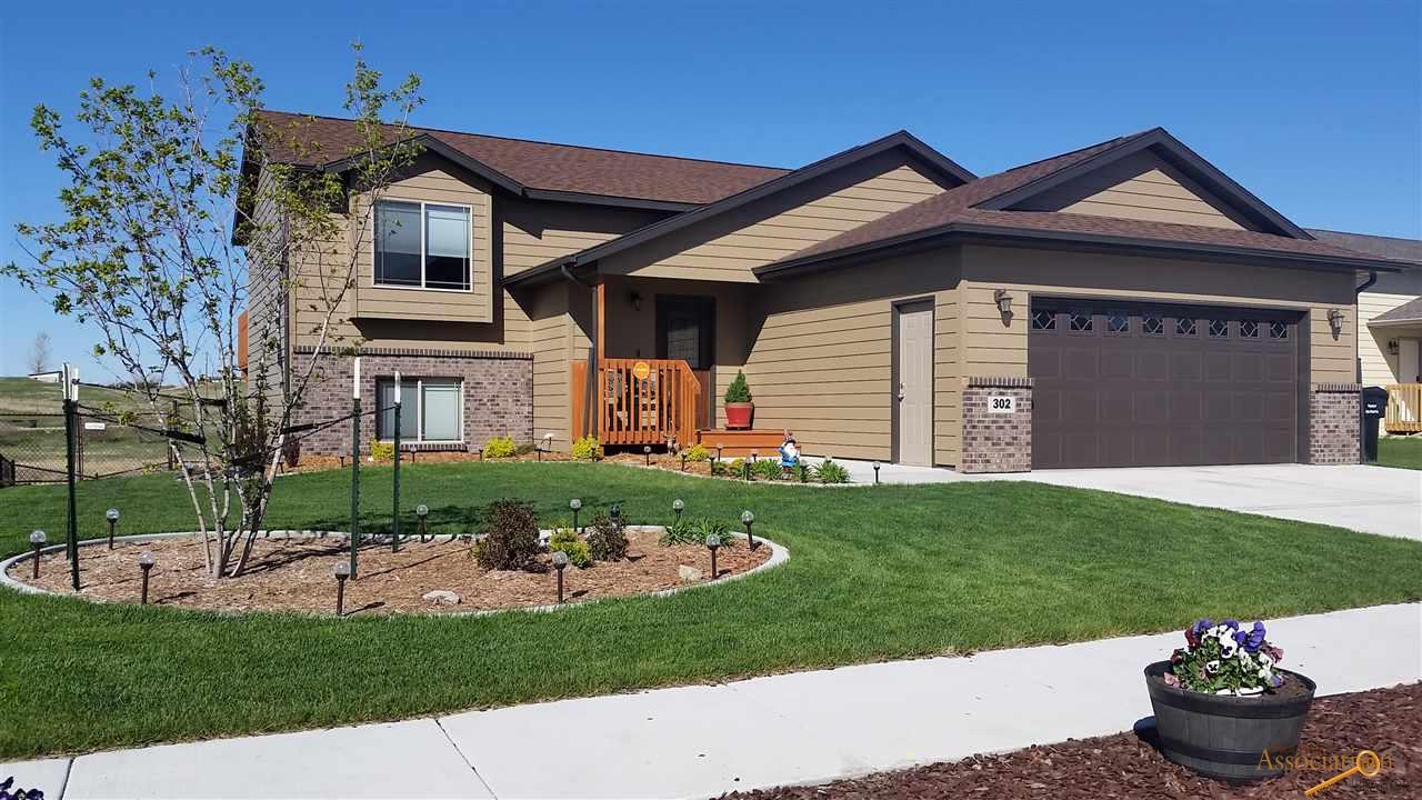 302 Eli Dr, Rapid City, SD 57701 photo 1