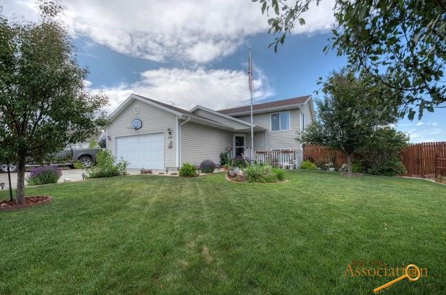 620 Stealth Ln, Box Elder, SD 57719 photo 1
