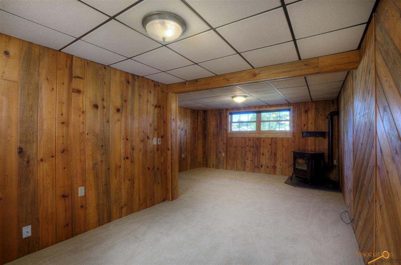 607 Hummingbird Cir, Box Elder, SD 57719 photo 16