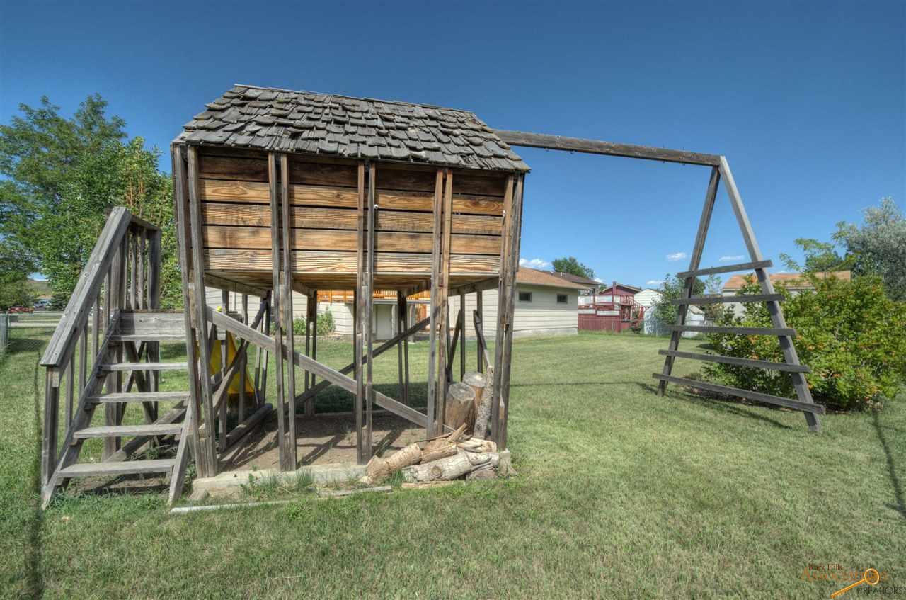 607 Hummingbird Cir, Box Elder, SD 57719 photo 21
