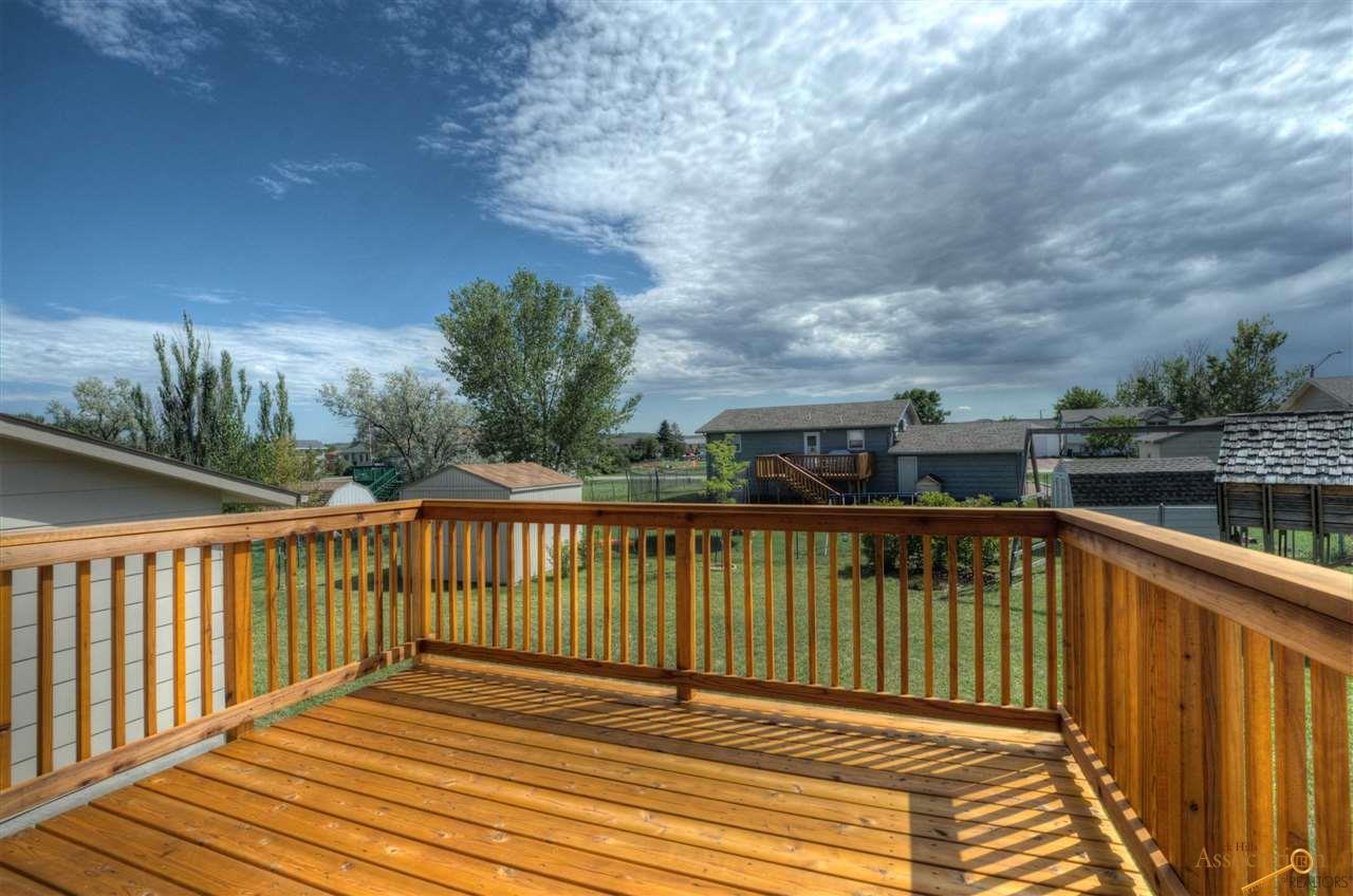 607 Hummingbird Cir, Box Elder, SD 57719 photo 19