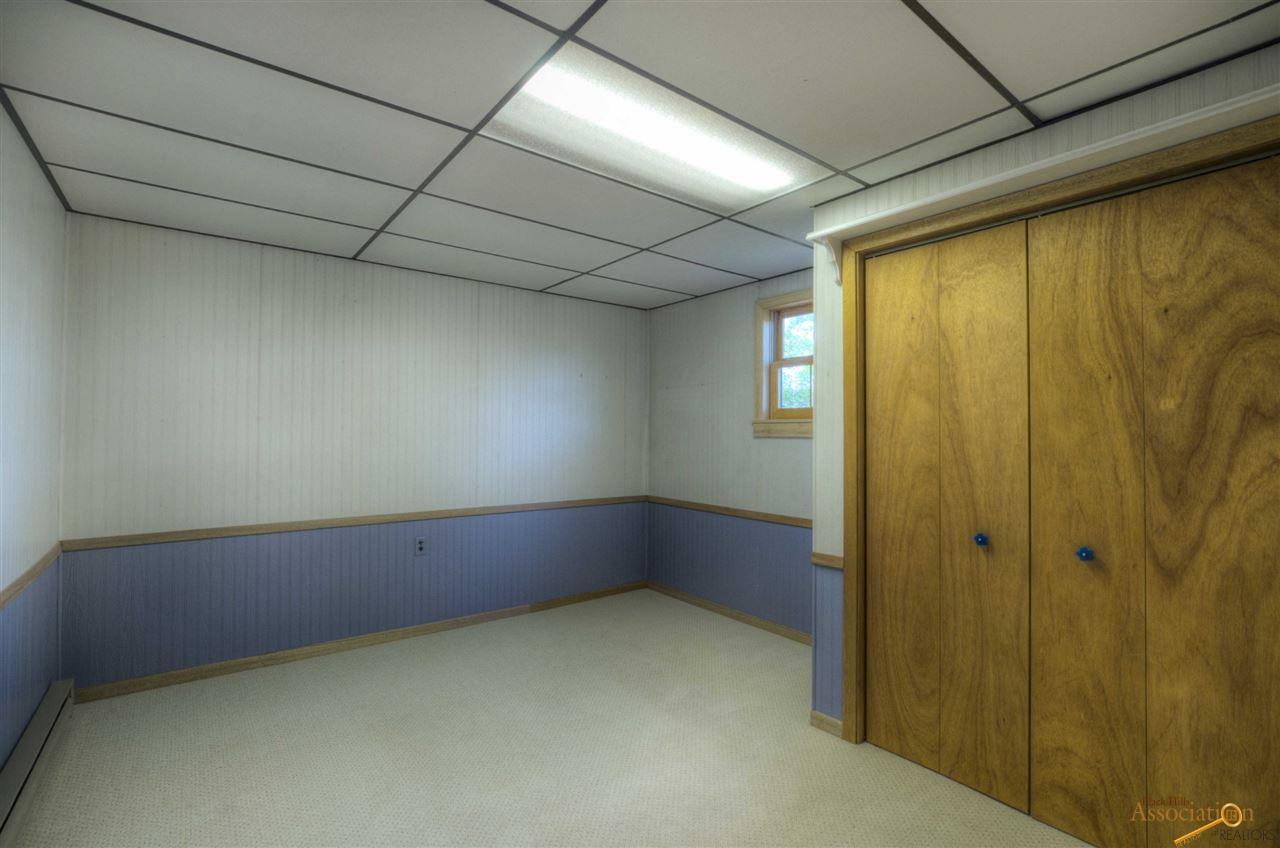 607 Hummingbird Cir, Box Elder, SD 57719 photo 10