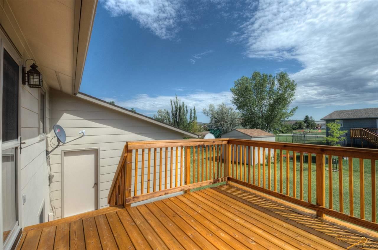 607 Hummingbird Cir, Box Elder, SD 57719 photo 18