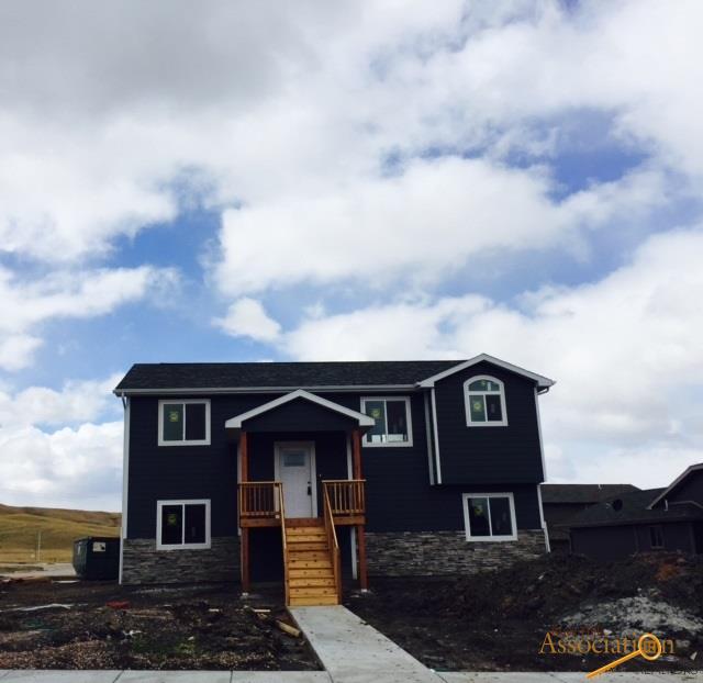 1231 Juneau Dr, Box Elder, SD 57719 photo 1