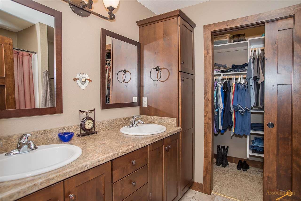 6972 Emerald Heights Rd, Summerset, SD 57718 photo 12
