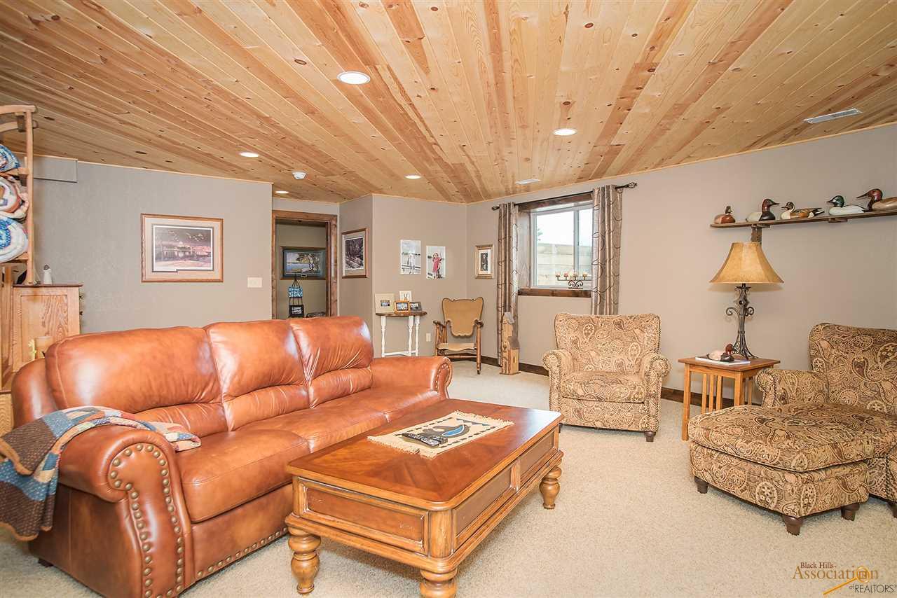 6972 Emerald Heights Rd, Summerset, SD 57718 photo 18