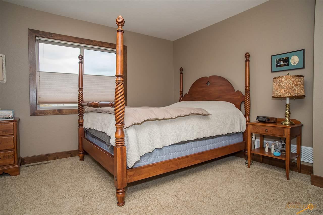 6972 Emerald Heights Rd, Summerset, SD 57718 photo 10
