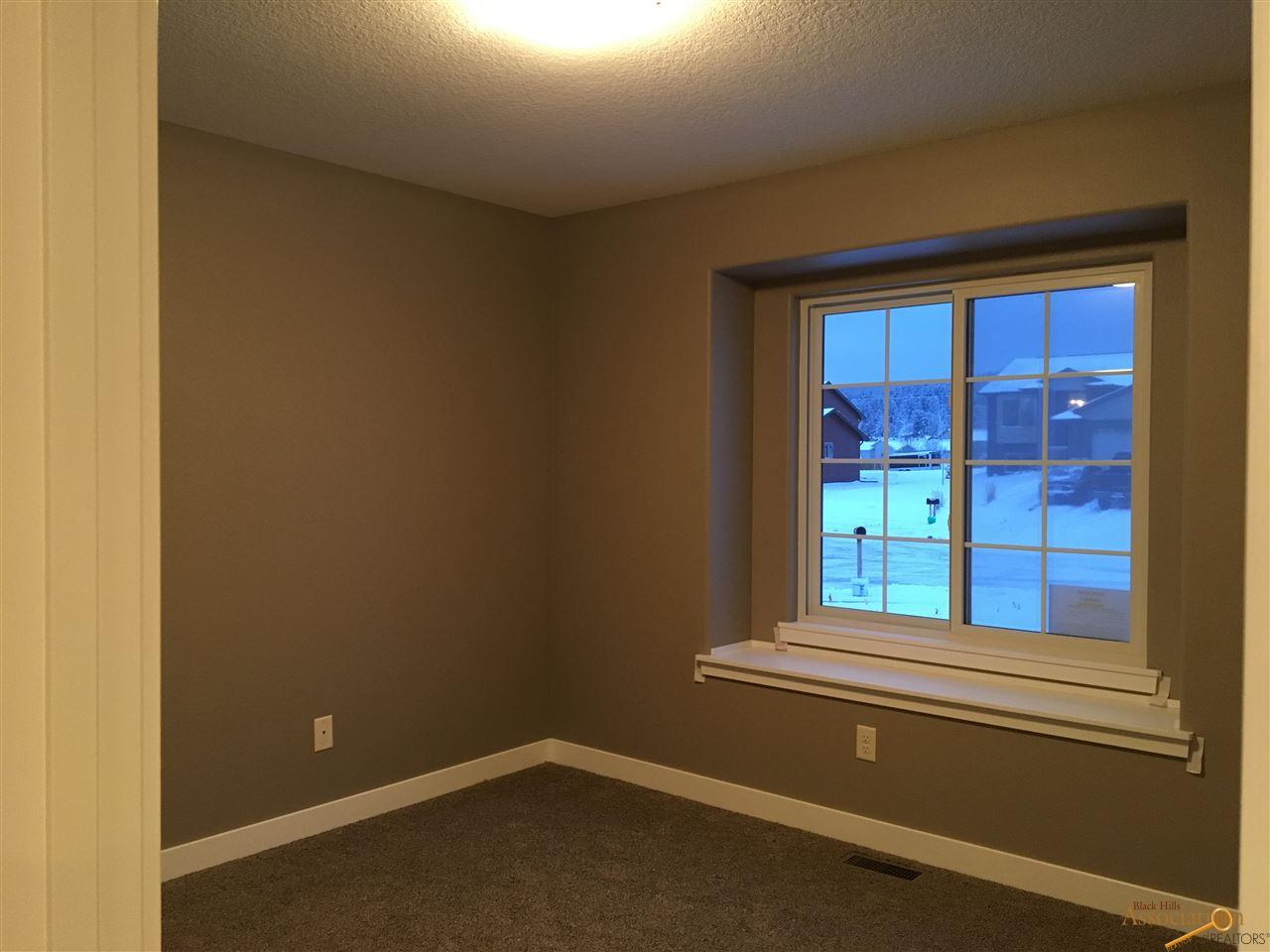 10050 Kaelem Ct, Summerset, SD 57718 photo 15