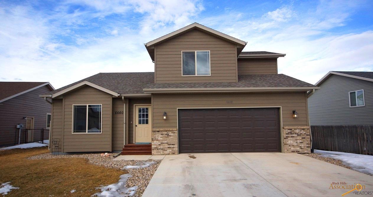 6660 Astoria Ln, Summerset, SD 57718 photo 1