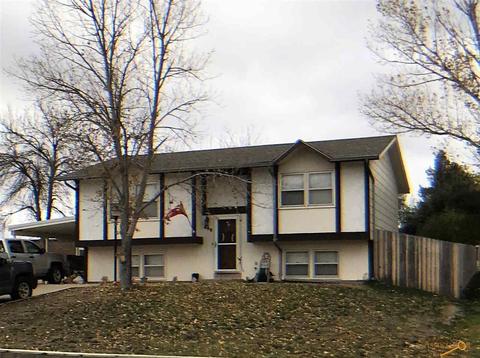408 Harold St, Wall, SD 57790 photo 1