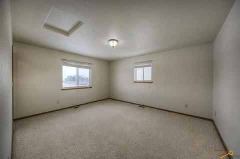 476 Daystar Rd, Box Elder, SD 57719 photo 10