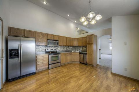476 Daystar Rd, Box Elder, SD 57719 photo 3