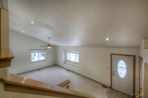 476 Daystar Rd, Box Elder, SD 57719 photo 7