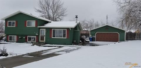 723 Wright Ct, Rapid City, SD 57701 photo 1