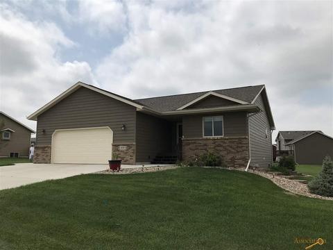535 Coyote Trl, Box Elder, SD 57719 photo 1