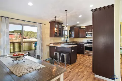 7341 Castlewood Dr, Summerset, SD 57718 photo 8