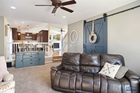 7341 Castlewood Dr, Summerset, SD 57718 photo 9