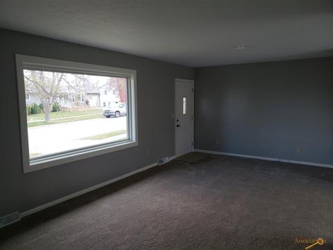 1003 Pinedale, Spearfish, SD 57783 photo 10