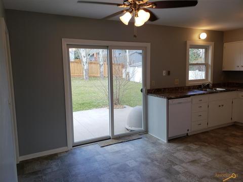 1003 Pinedale, Spearfish, SD 57783 photo 13