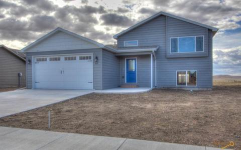 537 Pride Ct, Box Elder, SD 57719 photo 1