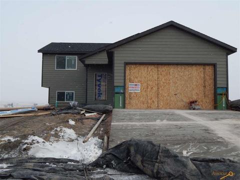1204 Kodiak Dr, Box Elder, SD 57719 photo 1
