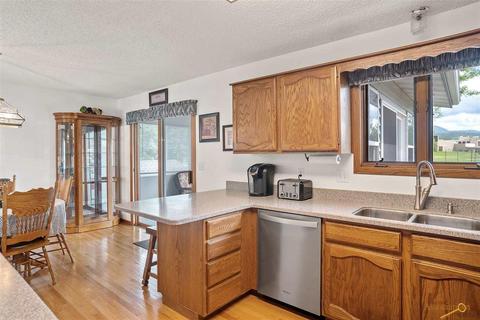 207 Union St, Spearfish, SD 57783 photo 14