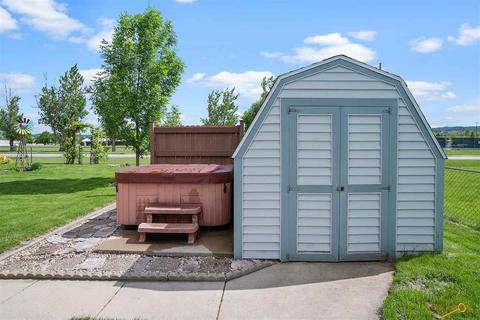 207 Union St, Spearfish, SD 57783 photo 2
