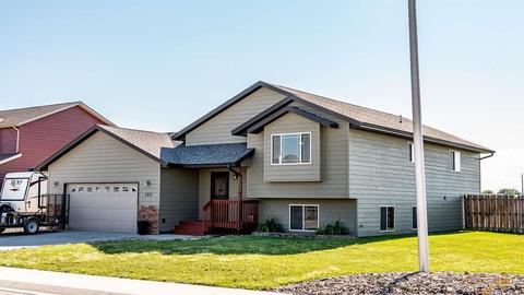 785 Radial Ln, Box Elder, SD 57719 photo 1