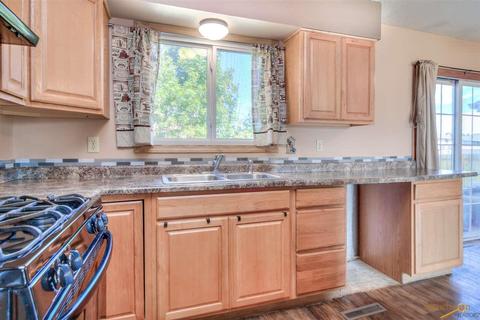 610 Bluebird Dr, Box Elder, SD 57719 photo 16