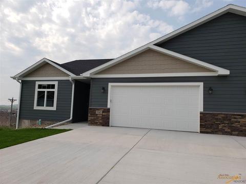 3045 Hoefer Ave, Rapid City, SD 57701 photo 1