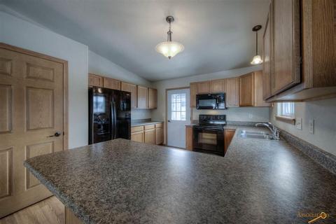 6827 Mulberry Dr, Summerset, SD 57718 photo 8