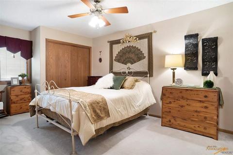1709 Baldwin, Sturgis, SD 57785 photo 14