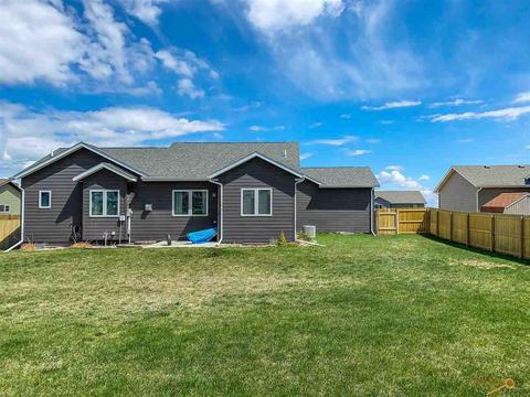 7335 Castlewood Dr, Summerset, SD 57718 photo 30