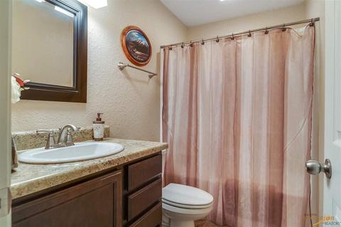7335 Castlewood Dr, Summerset, SD 57718 photo 24