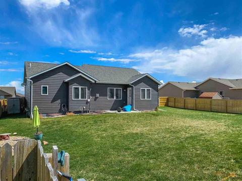 7335 Castlewood Dr, Summerset, SD 57718 photo 32