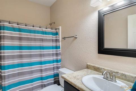7335 Castlewood Dr, Summerset, SD 57718 photo 15