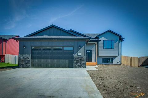 548 Antietam Dr, Box Elder, SD 57719 photo 1