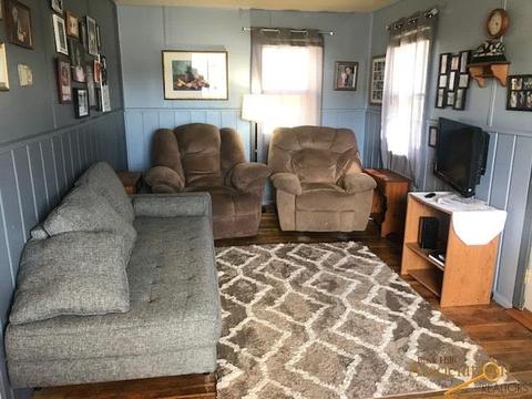 535 7th Ave, Sturgis, SD 57785 photo 1