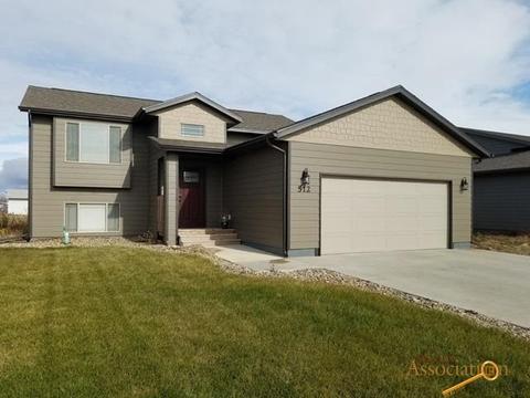 512 Pride Ct, Box Elder, SD 57719 photo 1