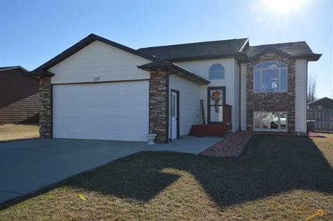 657 Flight Line Ct, Box Elder, SD 57719 photo 1