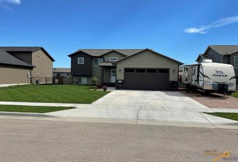 541 Ballista Blvd, Box Elder, SD 57719 photo 1