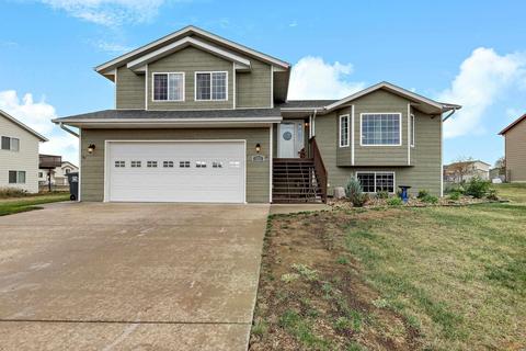 452 Daystar Rd, Box Elder, SD 57719 photo 1