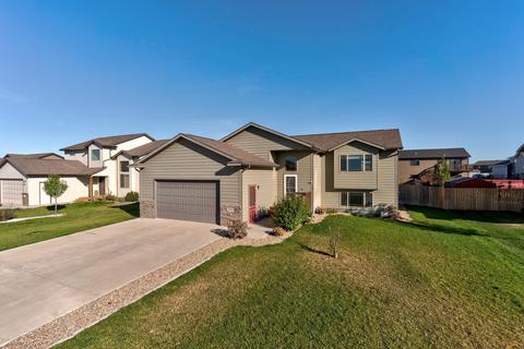562 Norad Dr, Box Elder, SD 57719 photo 1
