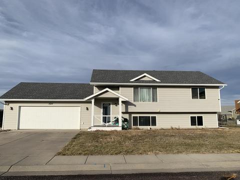 320 Grandeur Ln, Box Elder, SD 57719 photo 1